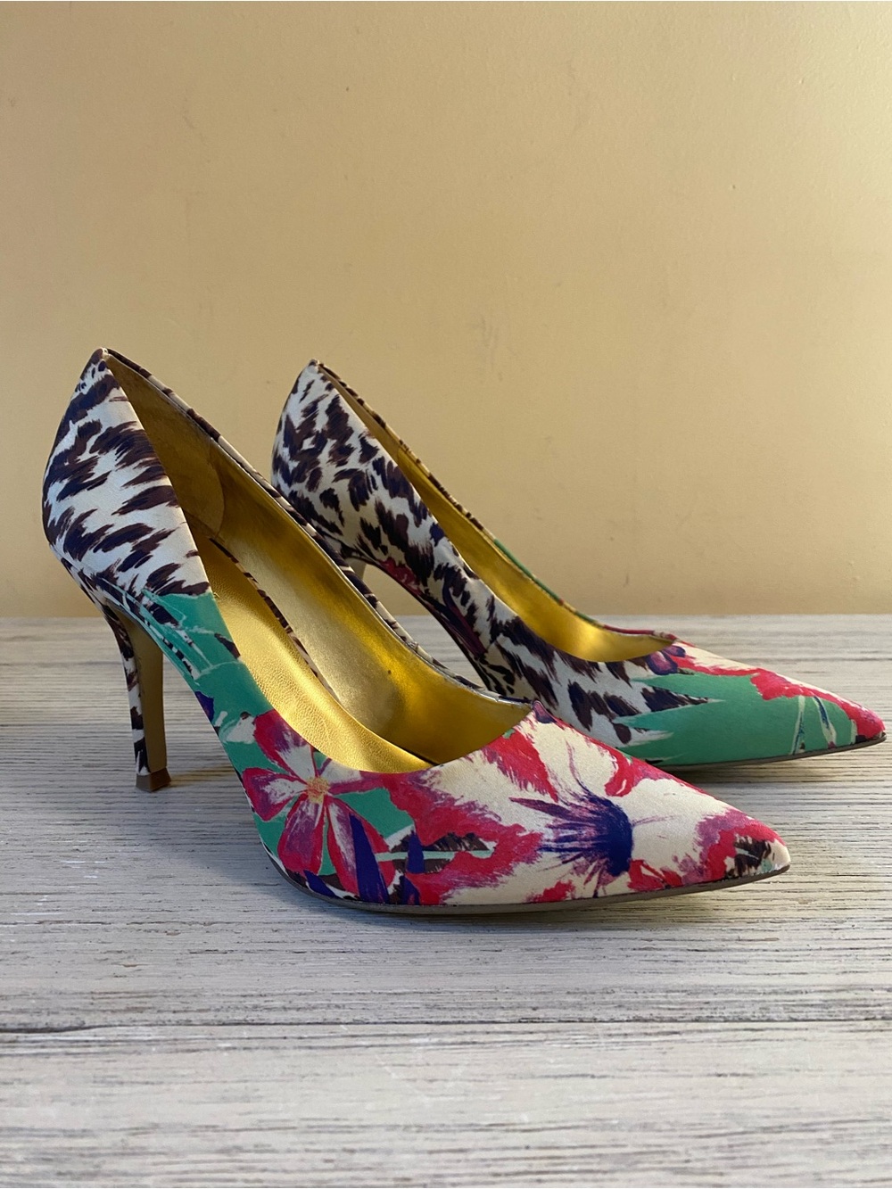 Nine West Floral Print Pointed Toe High Heels